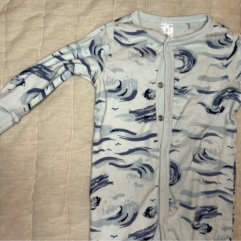 Modern Moments Infant Boys Blue Waves Snap front Knit Sleeper Pajamas 0-3 Months